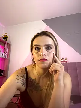 RayaCarr  online show from December 16, 12:20 pm