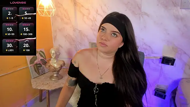 Lia little18 online show from March 12, 9:41 pm