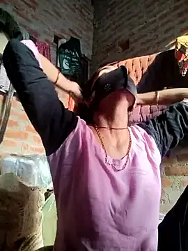 Sexy Tanya69 online show from November 29, 1:39 am