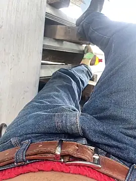 Snapshot of Avila67 chatting on December 4, 5:12 pm Avila67 online show from December 4, 5:12 pm