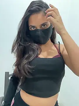 Snapshot of Sofia3393 chatting on December 4, 3:44 pm Sofia3393 online show from December 4, 3:44 pm