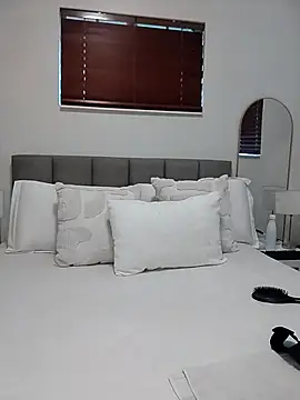 Snapshot of Godessofpleasxa chatting on November 16, 1:05 pm Godessofpleasxa online show from November 16, 1:05 pm