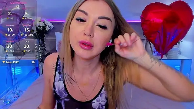 SusanBlair online show from March 4, 1:30 pm