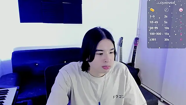 JordiWilld online show from April 8, 11:28 pm