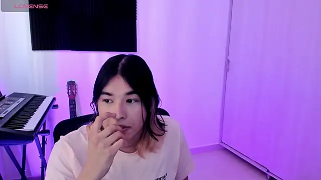 JordiWilld online show from February 14, 8:48 pm