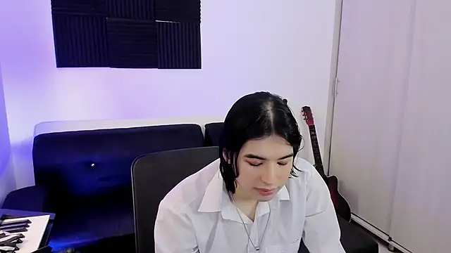 JordiWilld online show from April 30, 2:46 pm