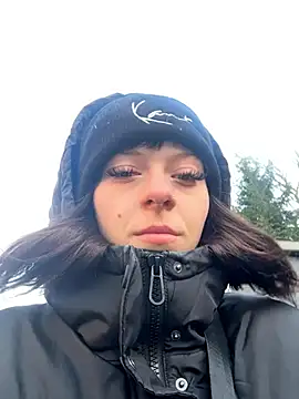 Ciara2004 online show from November 28, 7:52 am