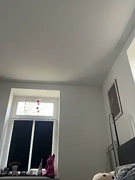 Ciara2004 online show from December 19, 10:28 am