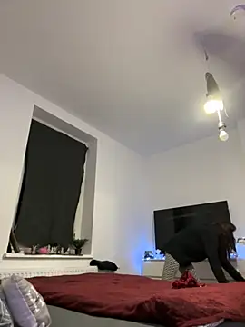 Ciara2004 online show from November 12, 5:39 pm