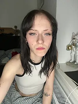 Ciara2004 online show from March 3, 10:17 pm