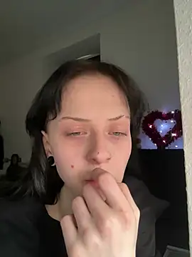 Ciara2004 online show from February 13, 2:06 pm