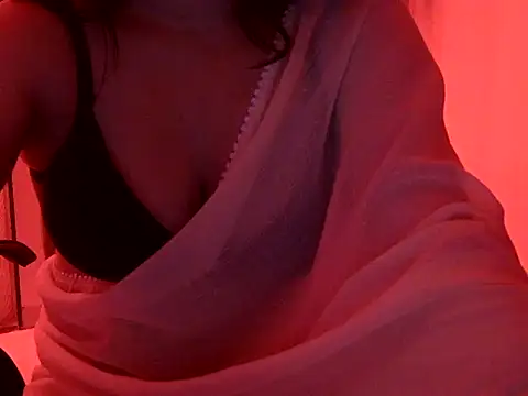 Shanaya1 online show from February 5, 6:26 pm