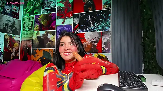 Snapshot of Zoe_Cheshire chatting on February 12, 4:12 am Zoe Cheshire online show from February 12, 4:12 am