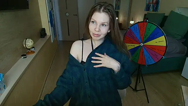 Snapshot of ReginaSparkle chatting on May 8, 7:12 am ReginaSparkle online show from May 8, 7:12 am