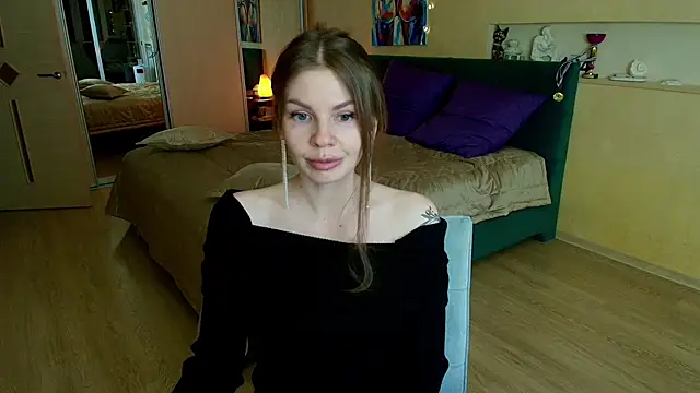 ReginaSparkle online show from March 20, 8:51 pm