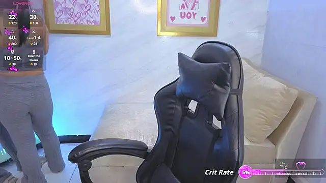 Paulette v online show from January 16, 1:15 pm