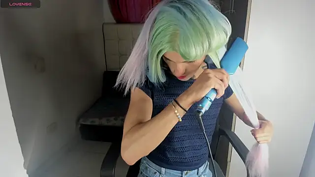 CharlotteWings online show from February 10, 2:05 pm