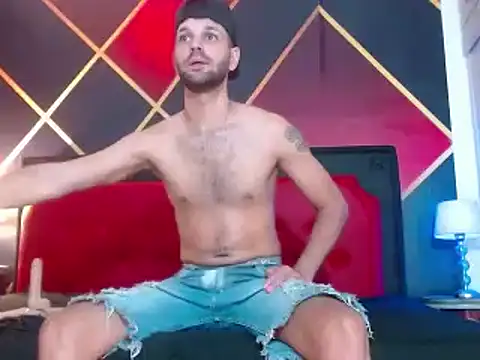 Cristian white online show from February 8, 7:16 pm