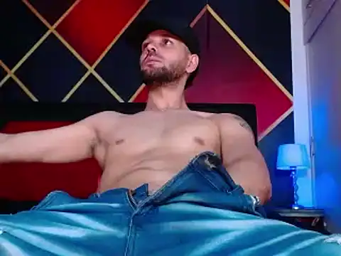 Cristian white online show from March 12, 9:45 pm