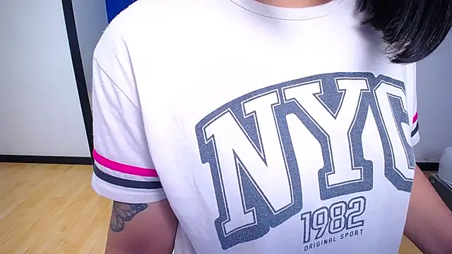 tinyy whore18 online show from March 13, 7:24 am