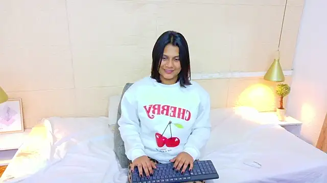 tinyy whore18 online show from March 31, 8:16 am