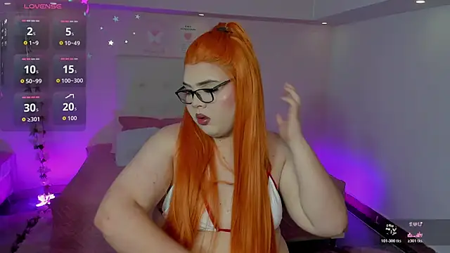 Snapshot of ScarlettDreamss7 chatting on November 19, 12:27 pm ScarlettDreamss7 online show from November 19, 12:27 pm