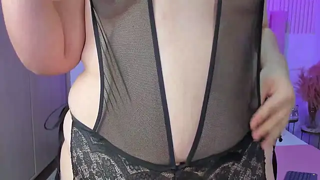 ScarlettDreamss7 online show from May 11, 4:59 pm