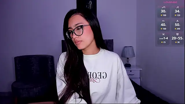 AgathaHowland  online show from October 15, 8:33 am