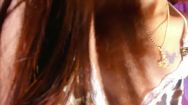 emili clark online show from October 26, 4:57 am