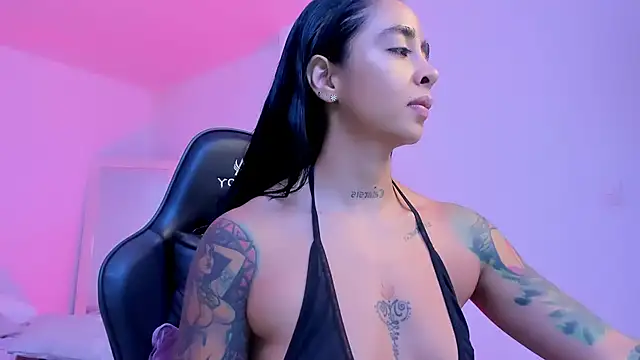 sophierooy22 online show from March 25, 1:54 pm