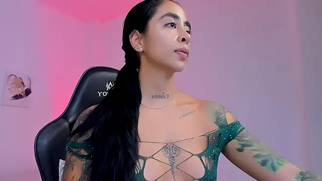 sophierooy22 online show from February 26, 2:50 pm