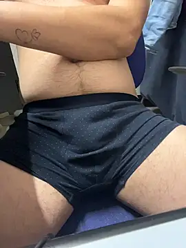 Greeneyes0820 online show from November 17, 9:30 pm