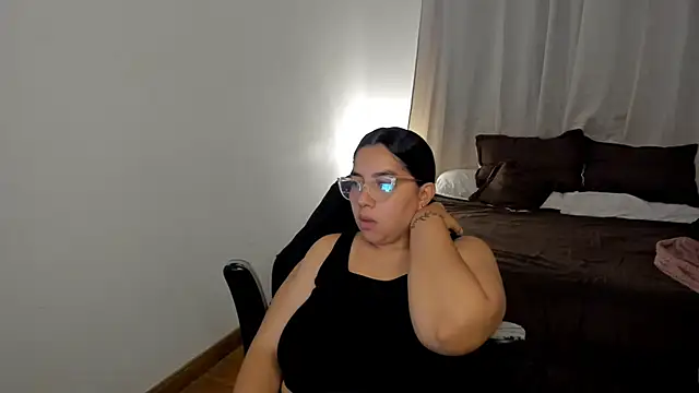 brithany olson25 online show from November 26, 11:21 am