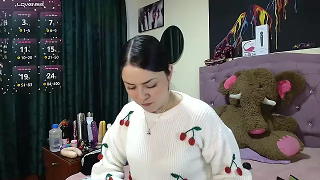 Emmie Hot online show from October 1, 11:58 am