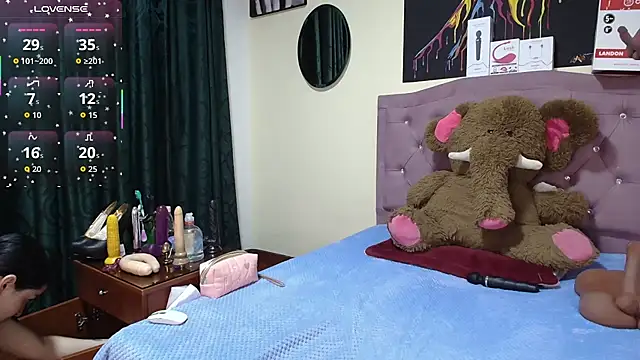 Emmie Hot online show from May 1, 11:37 am