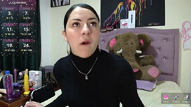 Emmie Hot online show from November 26, 12:05 pm