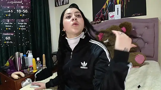 Emmie Hot online show from September 23, 12:34 pm