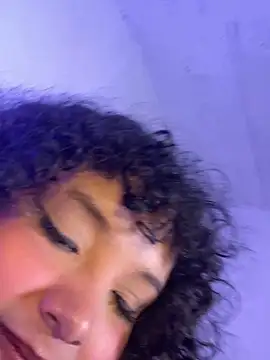 Snapshot of lexycast chatting on February 25, 6:13 am lexycast online show from February 25, 6:13 am