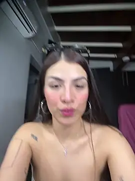 thompsonabella666 online show from March 27, 5:49 am