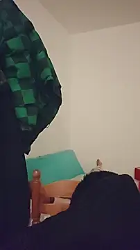 Snapshot of SweetyNinaOff1 chatting on October 26, 5:41 am SweetyNinaOff1 online show from October 26, 5:41 am