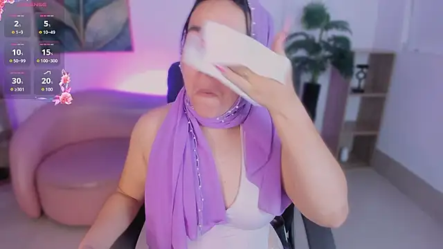 Ayha khalaf online show from February 17, 3:15 am