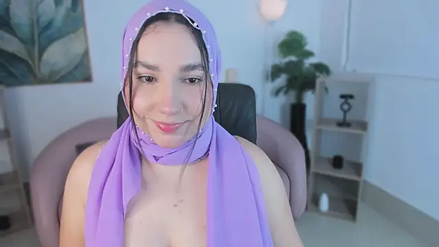 Ayha khalaf online show from January 14, 2:04 am