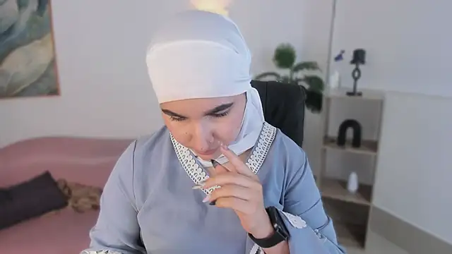 Ayha khalaf online show from October 21, 1:16 am