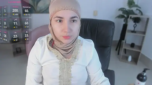 Ayha khalaf online show from November 25, 1:06 am