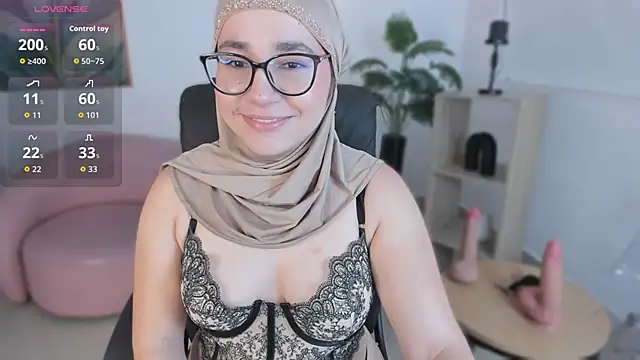 Ayha khalaf online show from October 12, 1:07 am