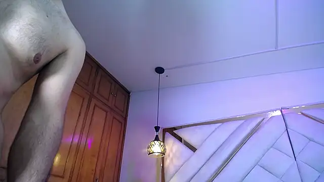 luxurycoupl online show from November 28, 3:39 am