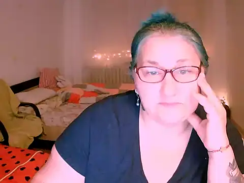 Marryllunax online show from January 6, 7:18 pm