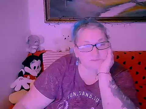 Marryllunax online show from November 26, 5:24 pm