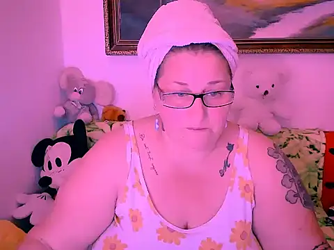 Marryllunax online show from October 19, 7:27 pm