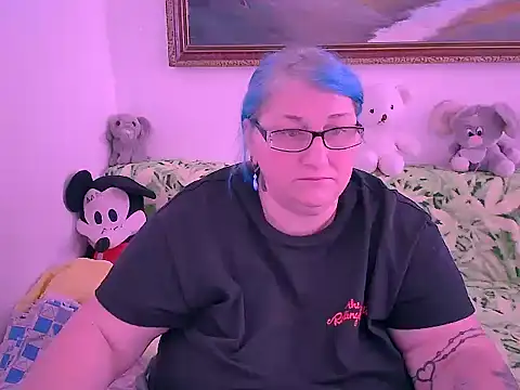 Marryllunax online show from October 29, 8:57 am